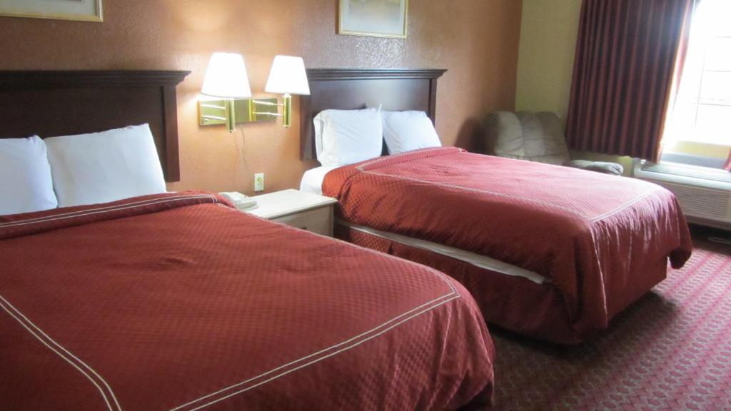 Hotel Americas Best Value And Fm 1960