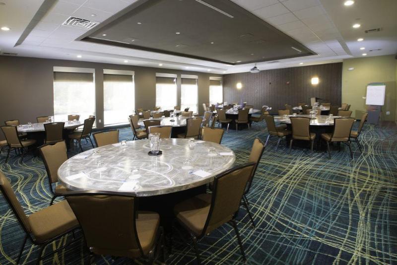 Hotel Candlewood Medical Center By Ihg 3*