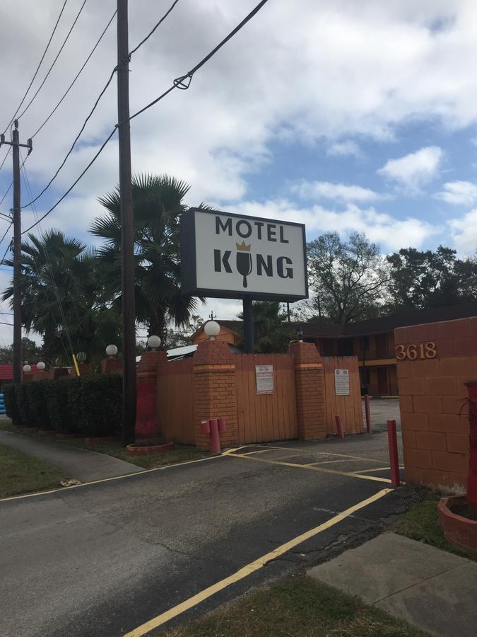 Motel King 2*