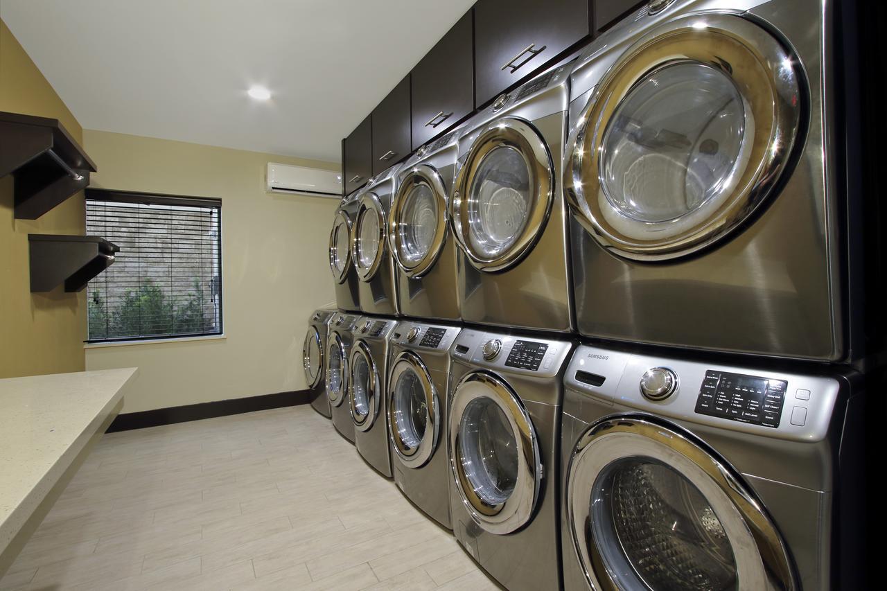 Hotel Staybridge W - Westchase Area