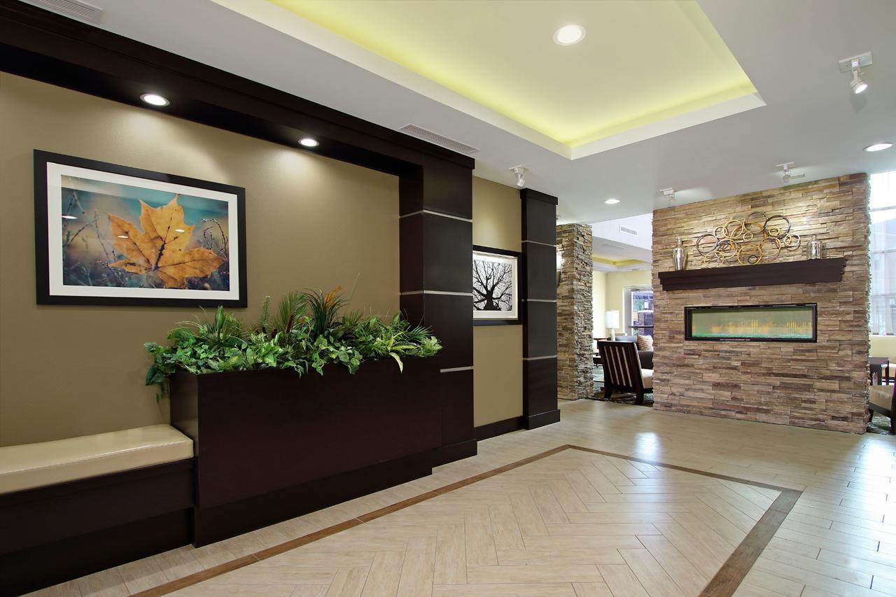 Staybridge W - Westchase Area Hotel 3*