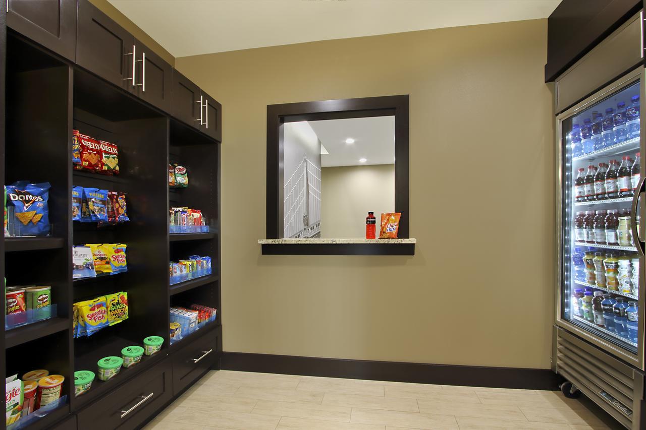 Staybridge W - Westchase Area 3*