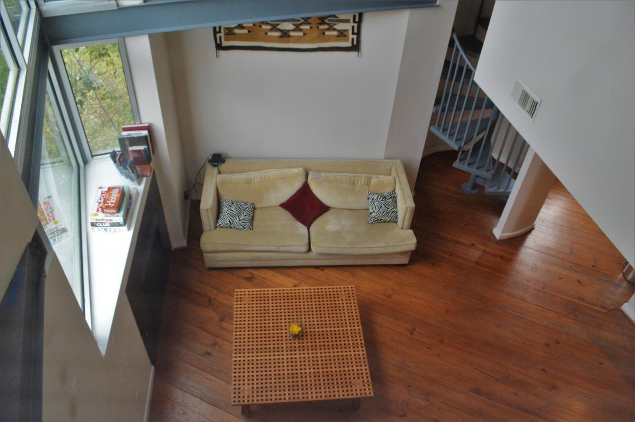 Modern 3* Houston