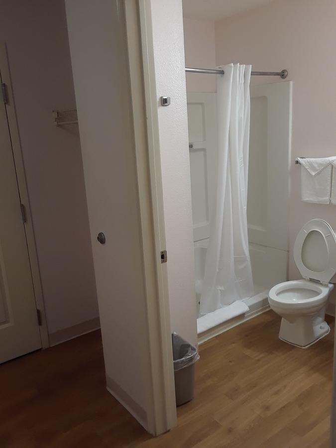 Intown Suites Intercontinental Hotel