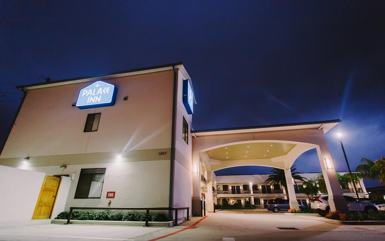 Motel Palace Blue Centre