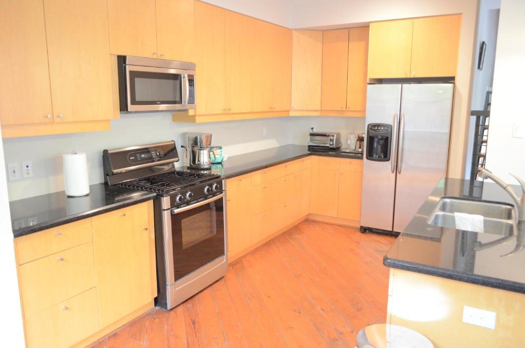 Bed & Breakfast Modern Houston