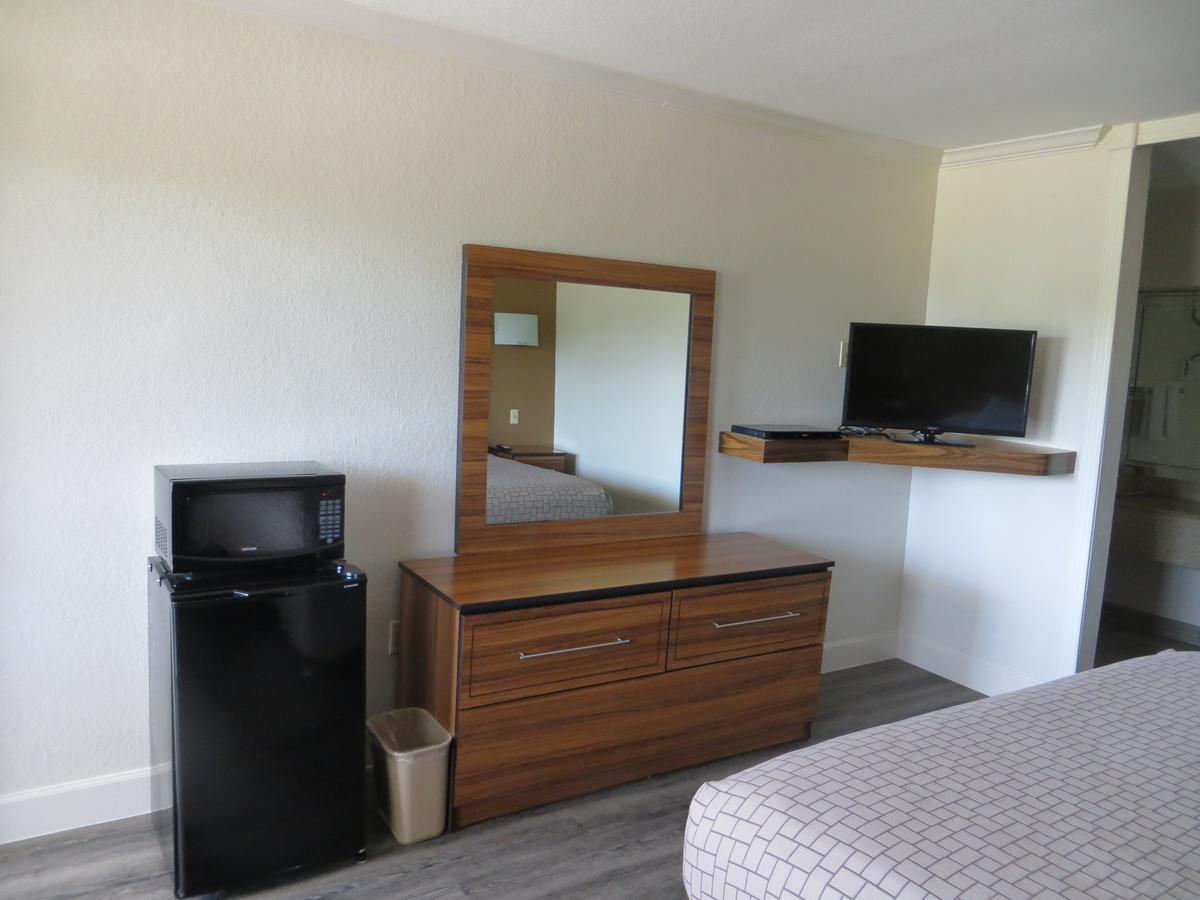 Palace South Wayside Motel Houston