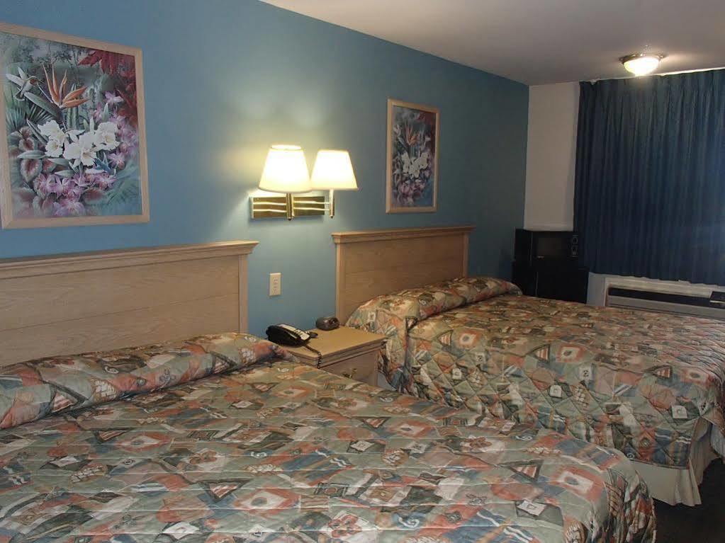 Motel Americas Best Value Hobby Airport 3*