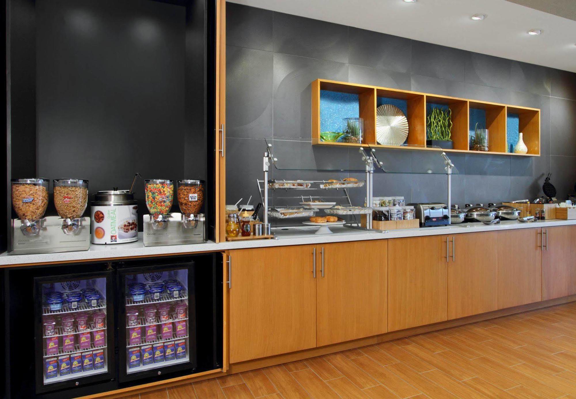 Hotel Springhill By Marriott I-10 West/energy Corridor 3*