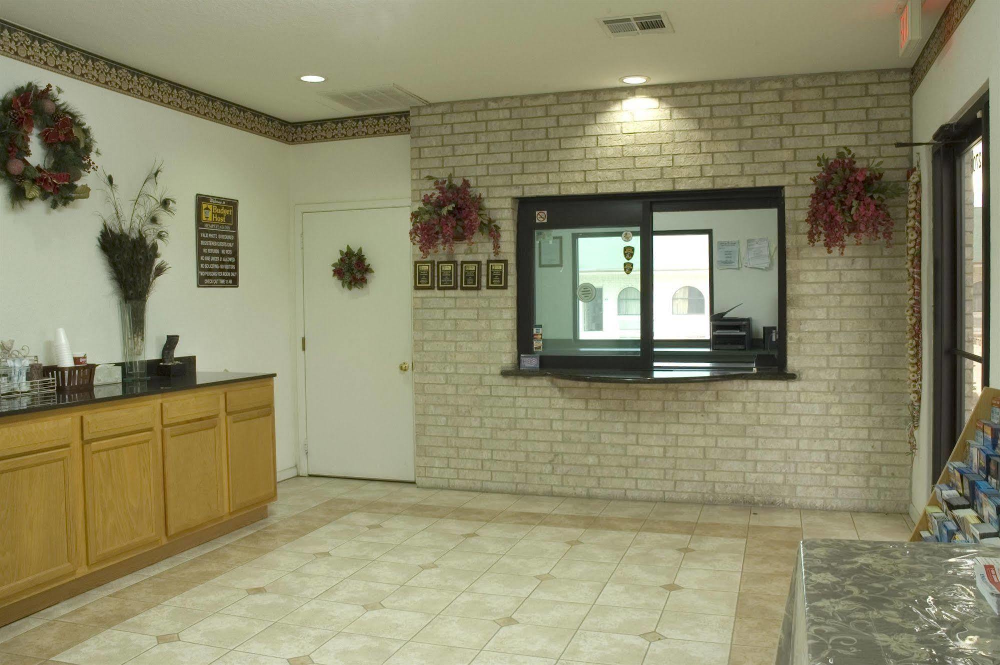 Motel Budget Host Hempstead Brookhollow/energy Corridor