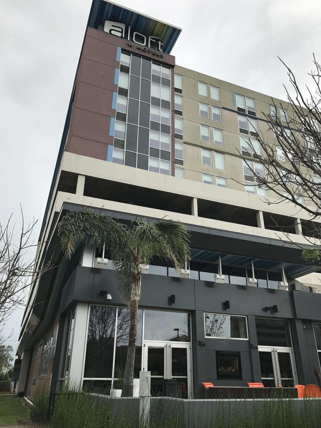 Aloft By The Galleria Hotel 3*