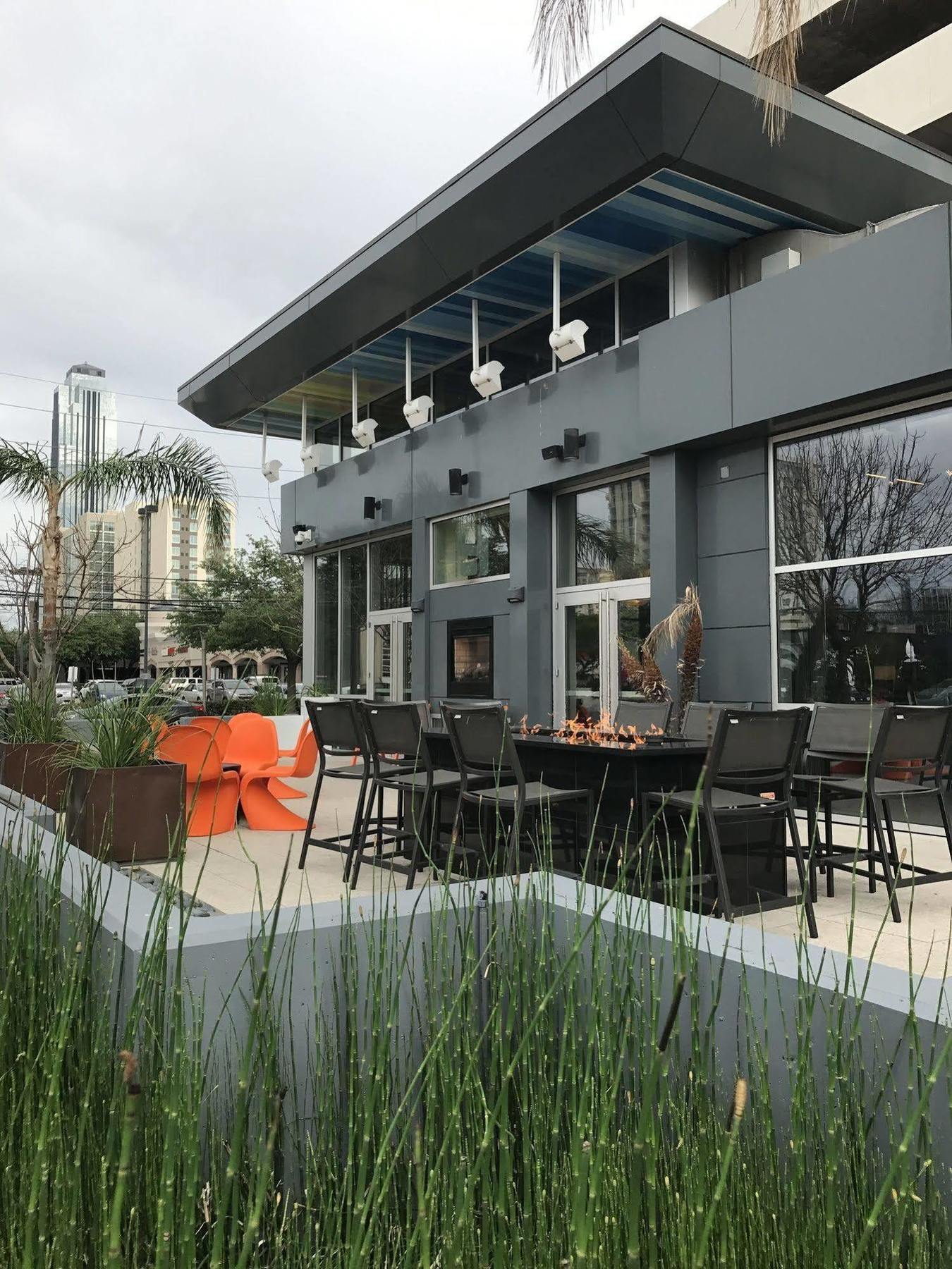 Aloft By The Galleria Houston