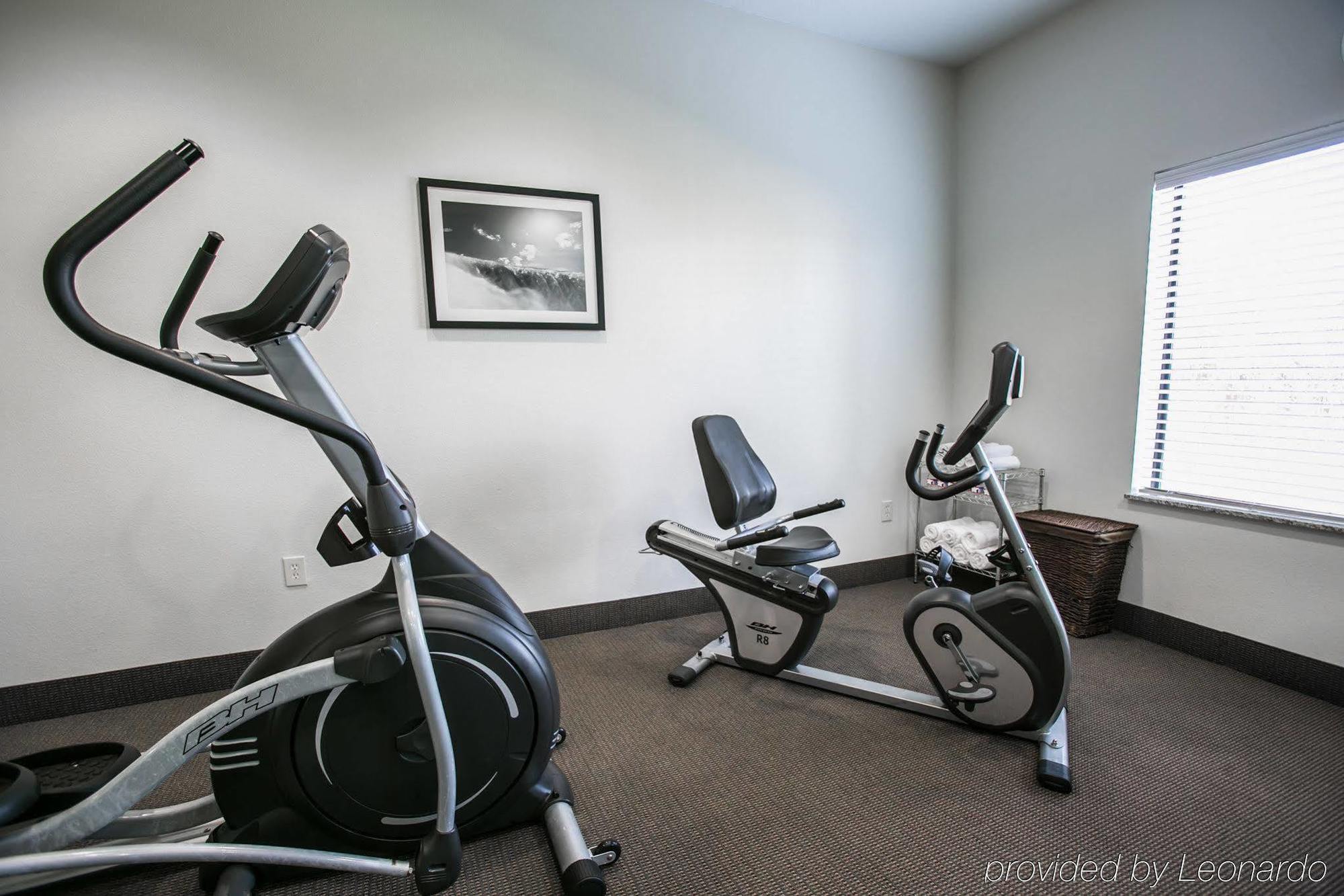 Restwell & I-45 North Hotel 3*