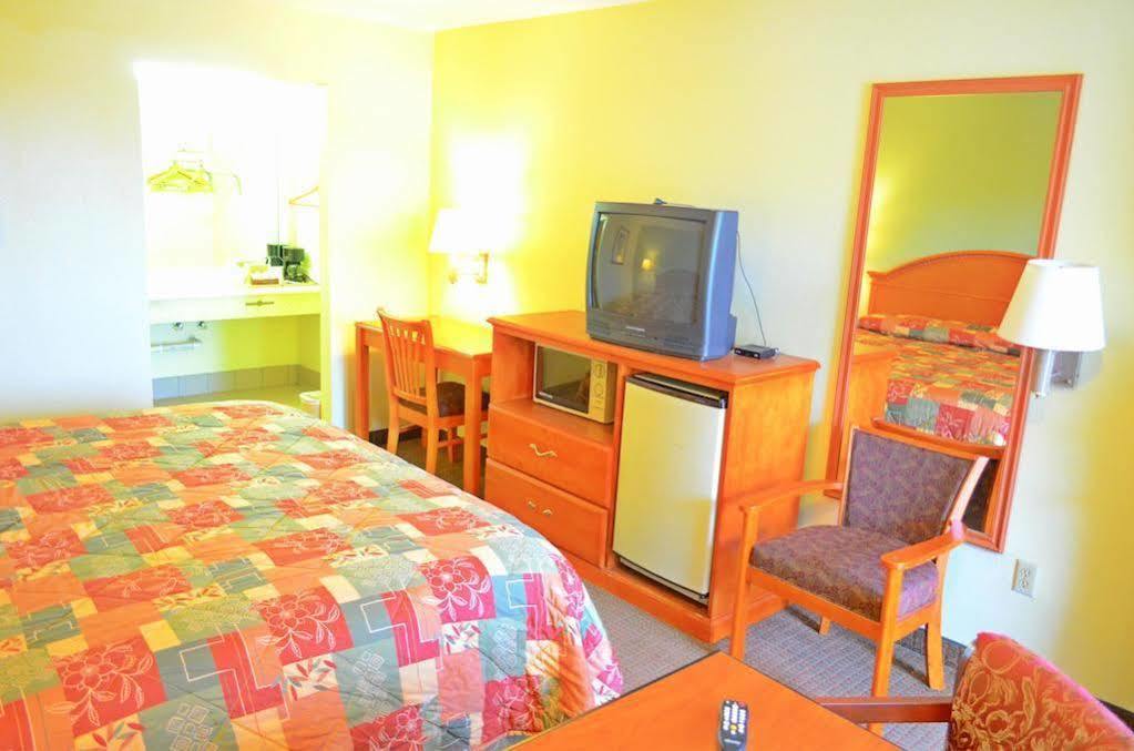 Scottish Westcott Street Motel