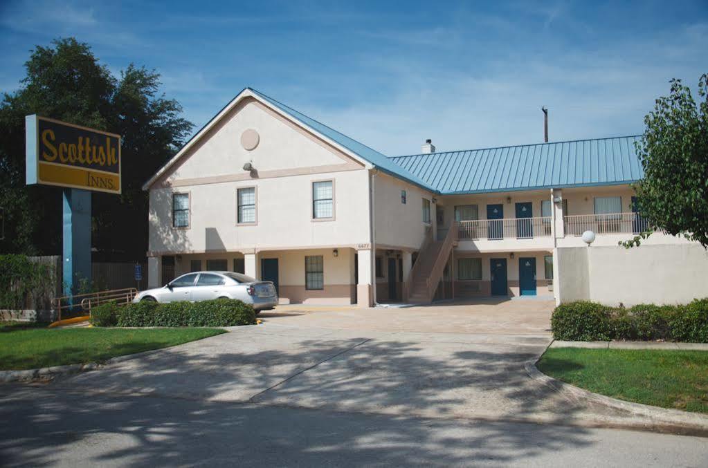 Scottish Westcott Street Houston