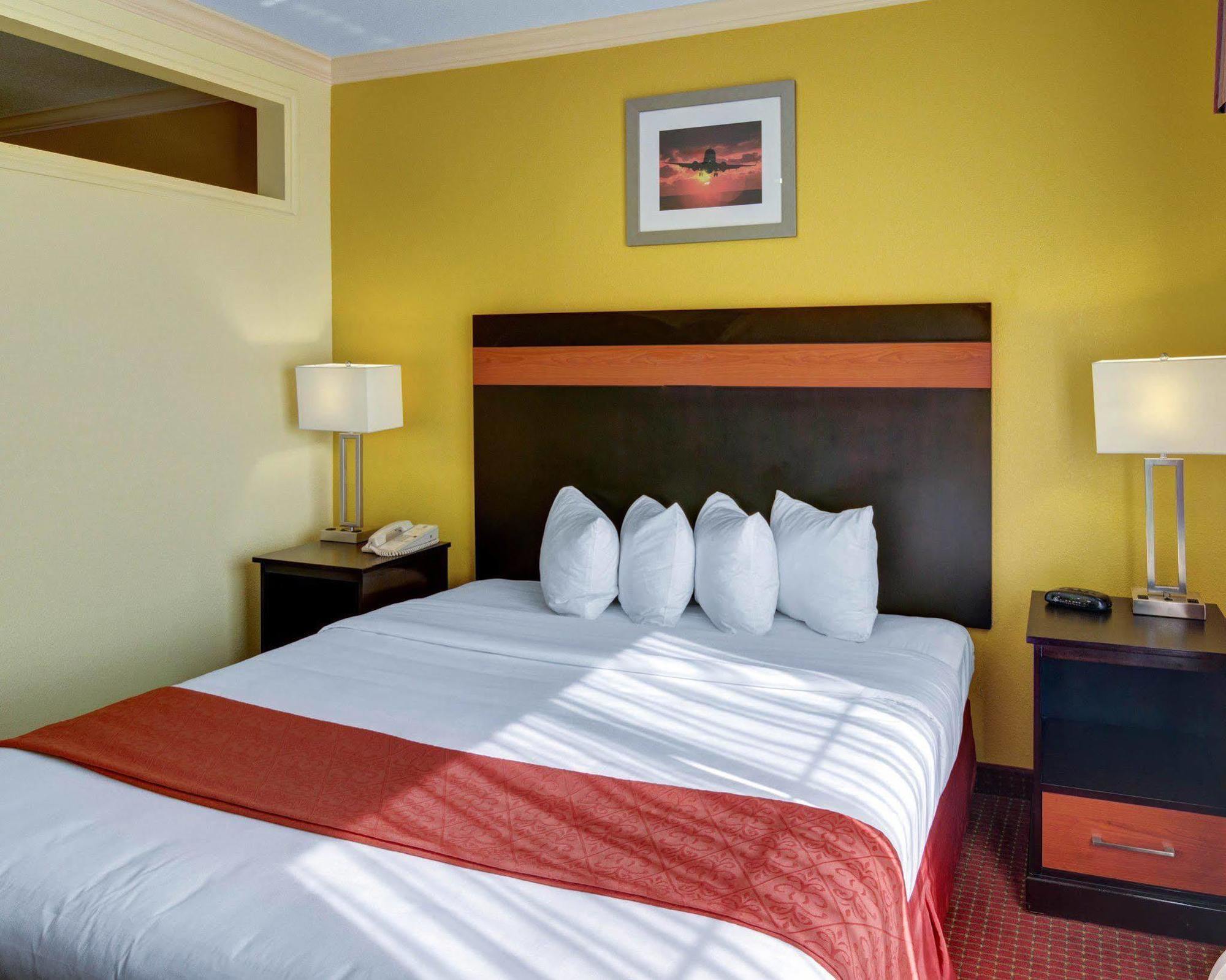 Hotel Springwood Iah - Beltway 8