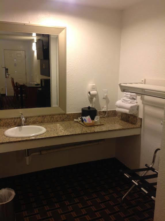 6-houston, Tx - Brookhollow Houston