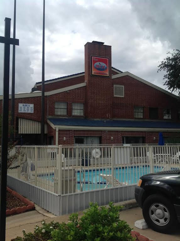 6-houston, Tx - Brookhollow Hotel