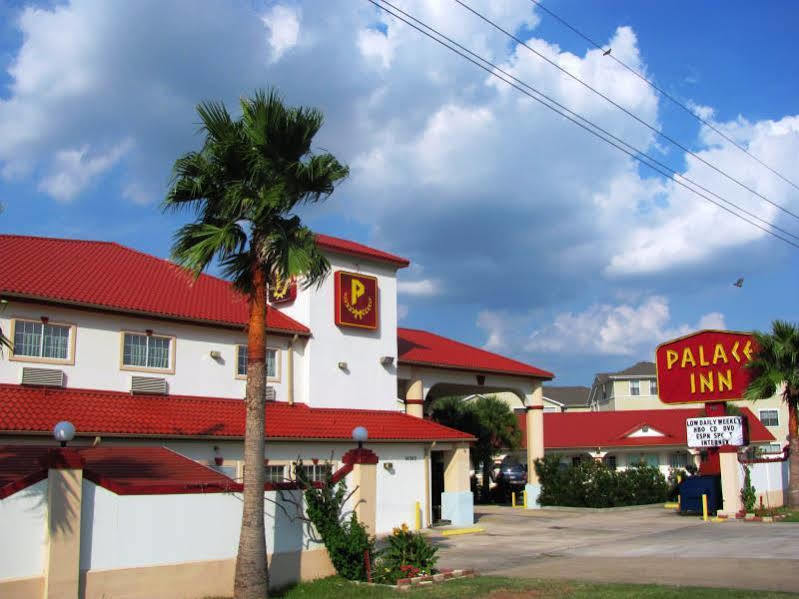 Motel Crystal 249 North
