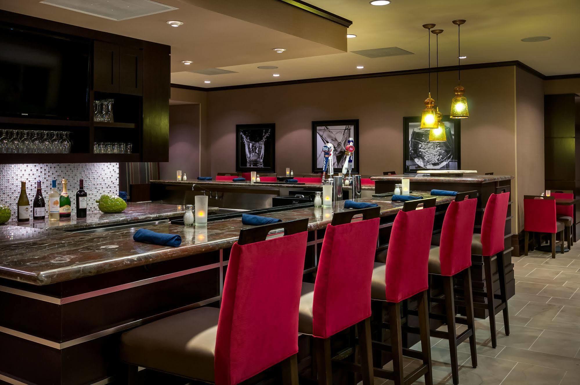 Hilton Garden Houston Nw America Plaza Hotel 3*