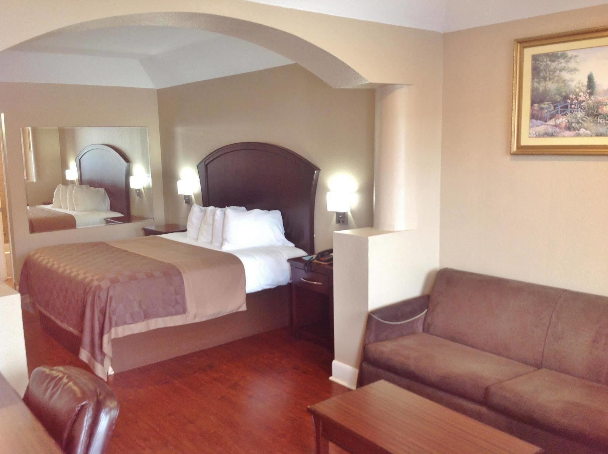 Americas Best Value And / Tomball Parkway Hotel