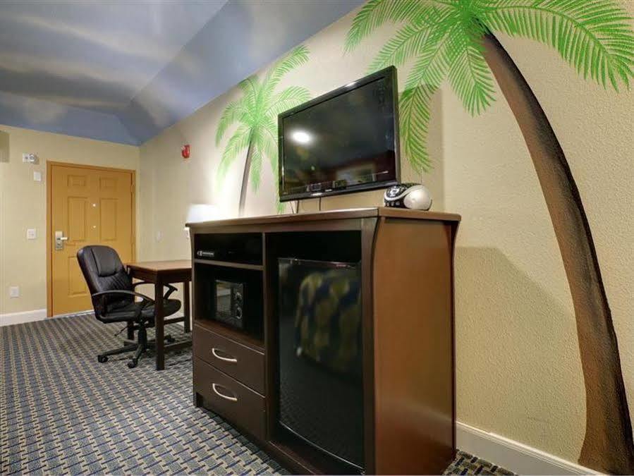 Hotel Americas Best Value And / Tomball Parkway