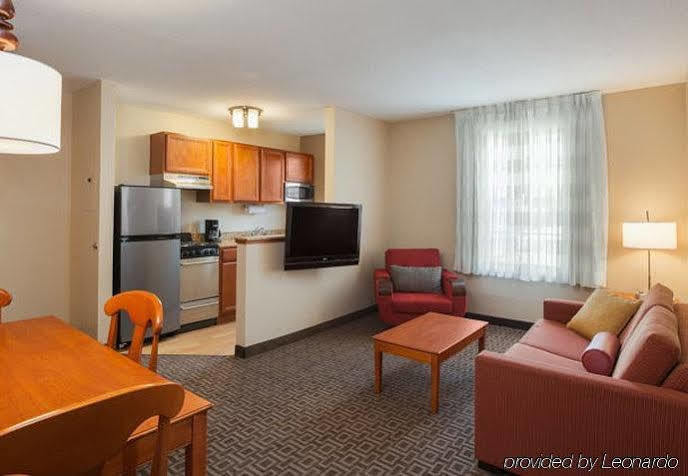 Towneplace Northwest Hotel 3*
