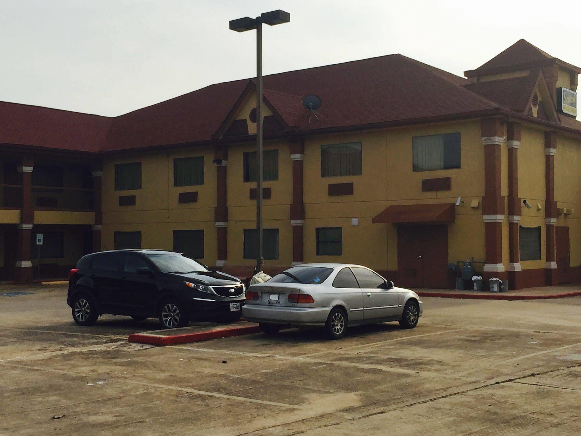 Scottish & Hobby Airport Motel
