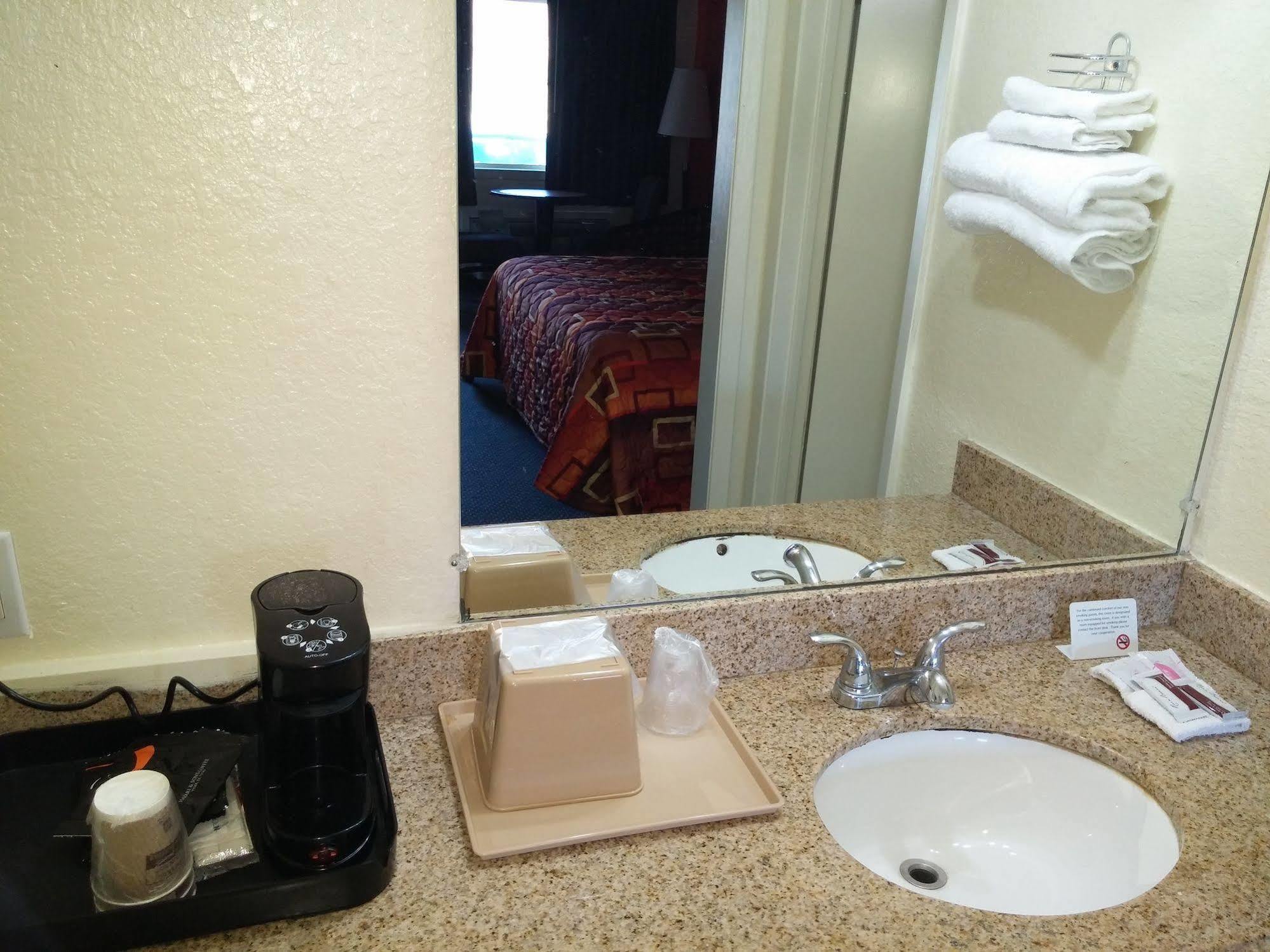 Travelodge By Wyndham Hobby Airport Hotel