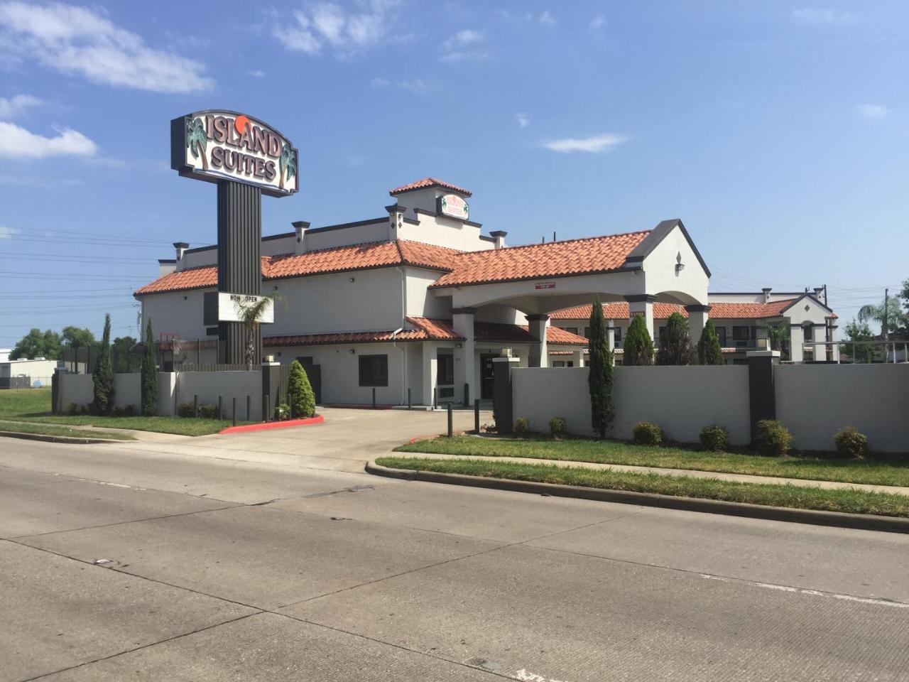 Motel Island Hobby Airport 2*
