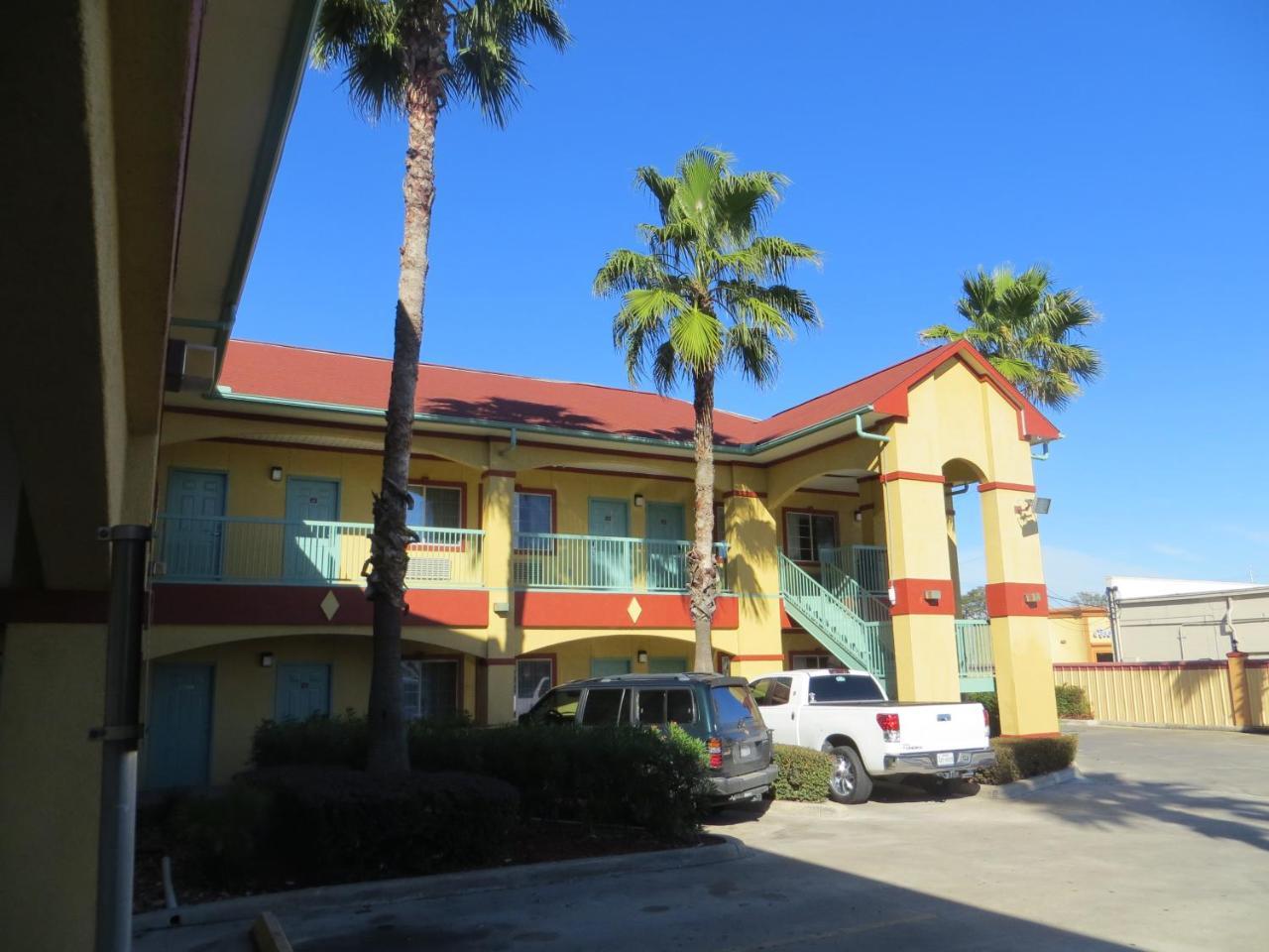 Motel Palace