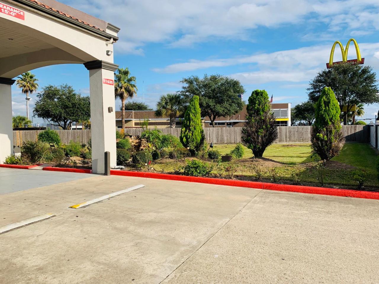 Island Hobby Airport Houston