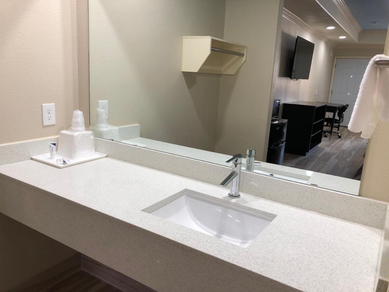 Diamond Hotel Houston