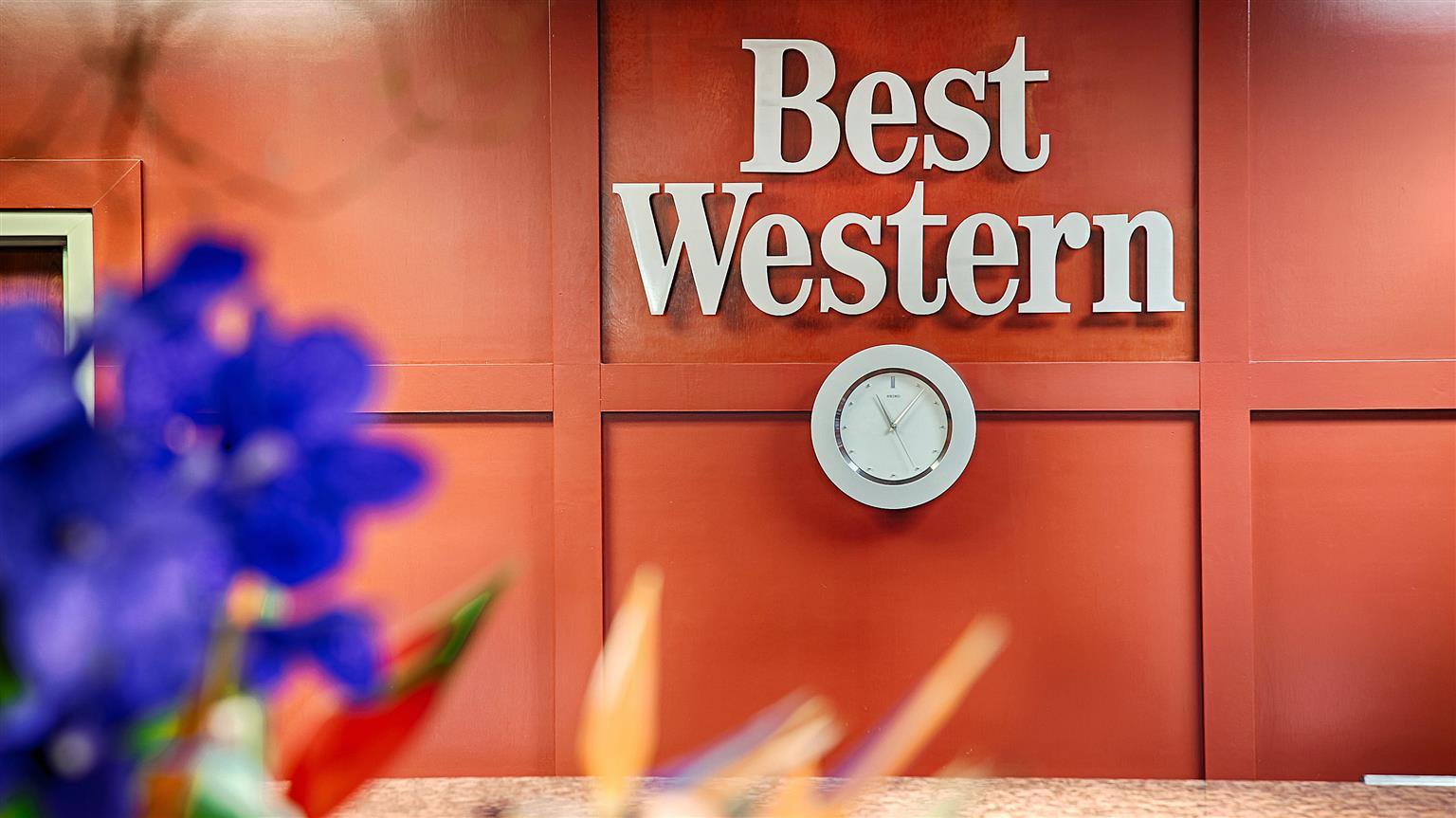 Surestay Plus By Best Western Medical Center Hotel