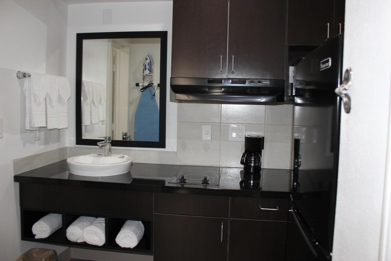 Hotel 6-houston, Tx - East