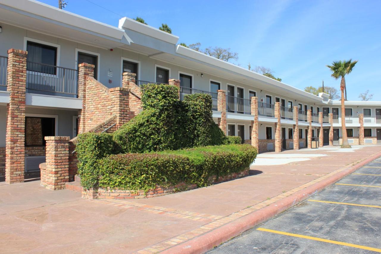 6-houston, Tx - East