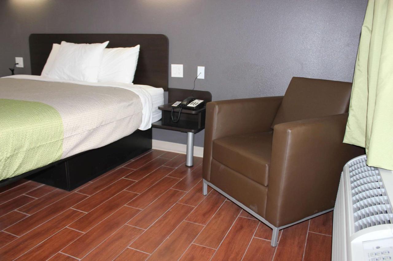 6-houston, Tx - East 2*