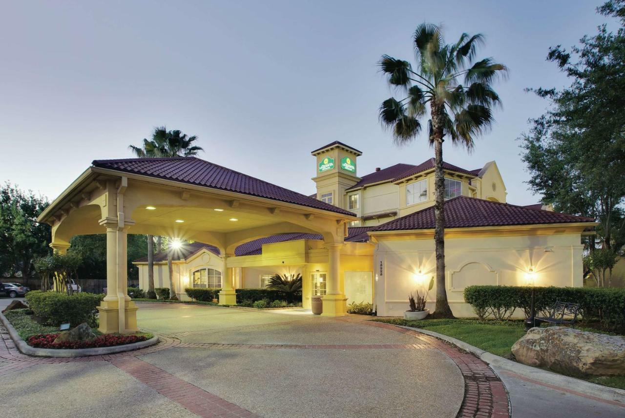 La Quinta By Wyndham West Park 10