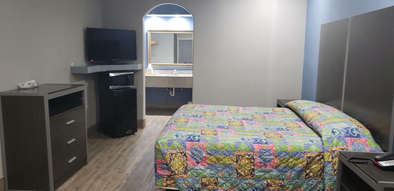 Motel Camelot & Suites Houston