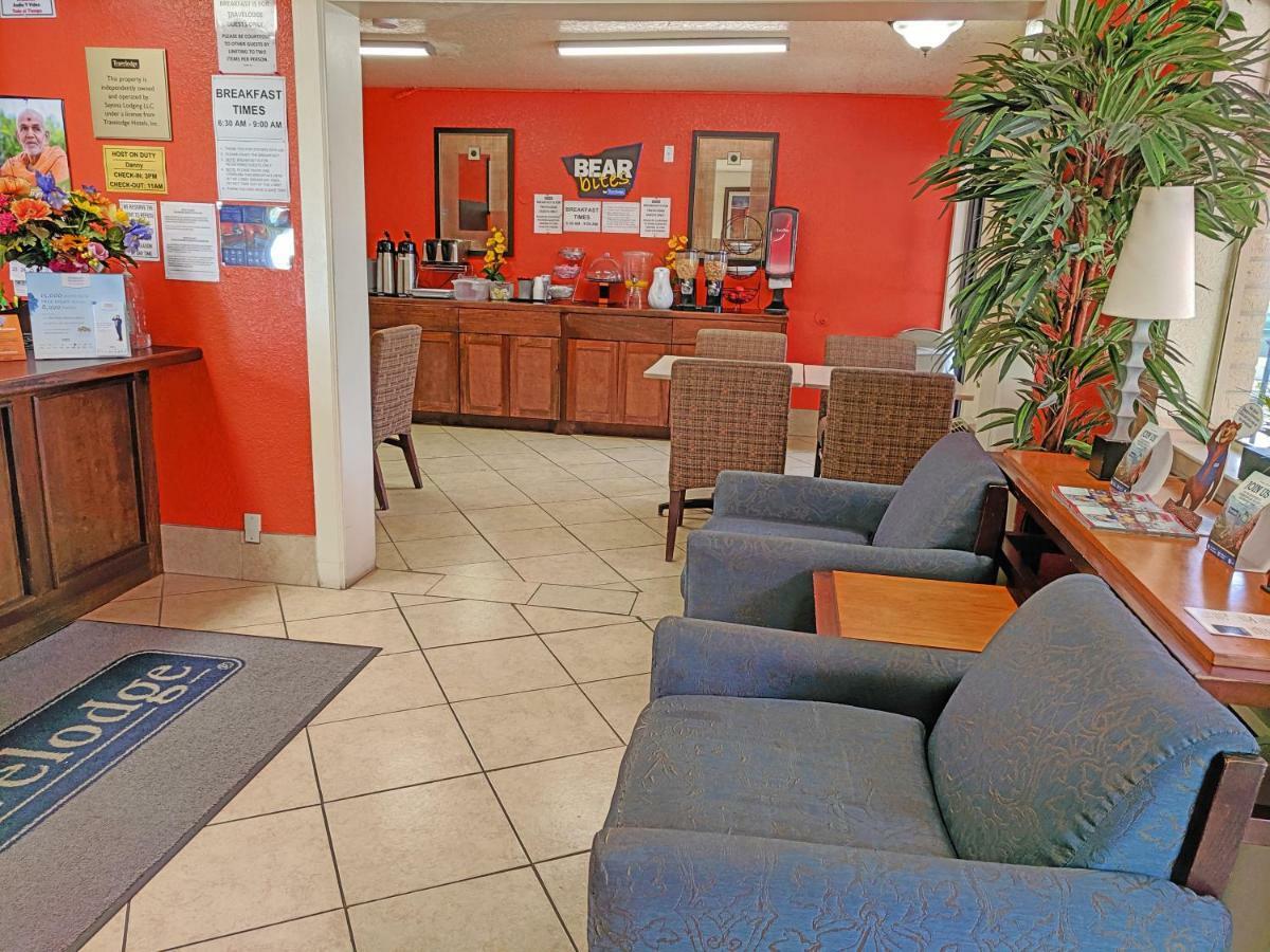 Travelodge By Wyndham Hobby Airport