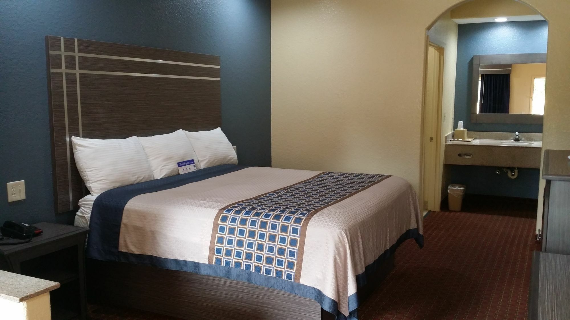 Motel Americas Value & Ne 2*