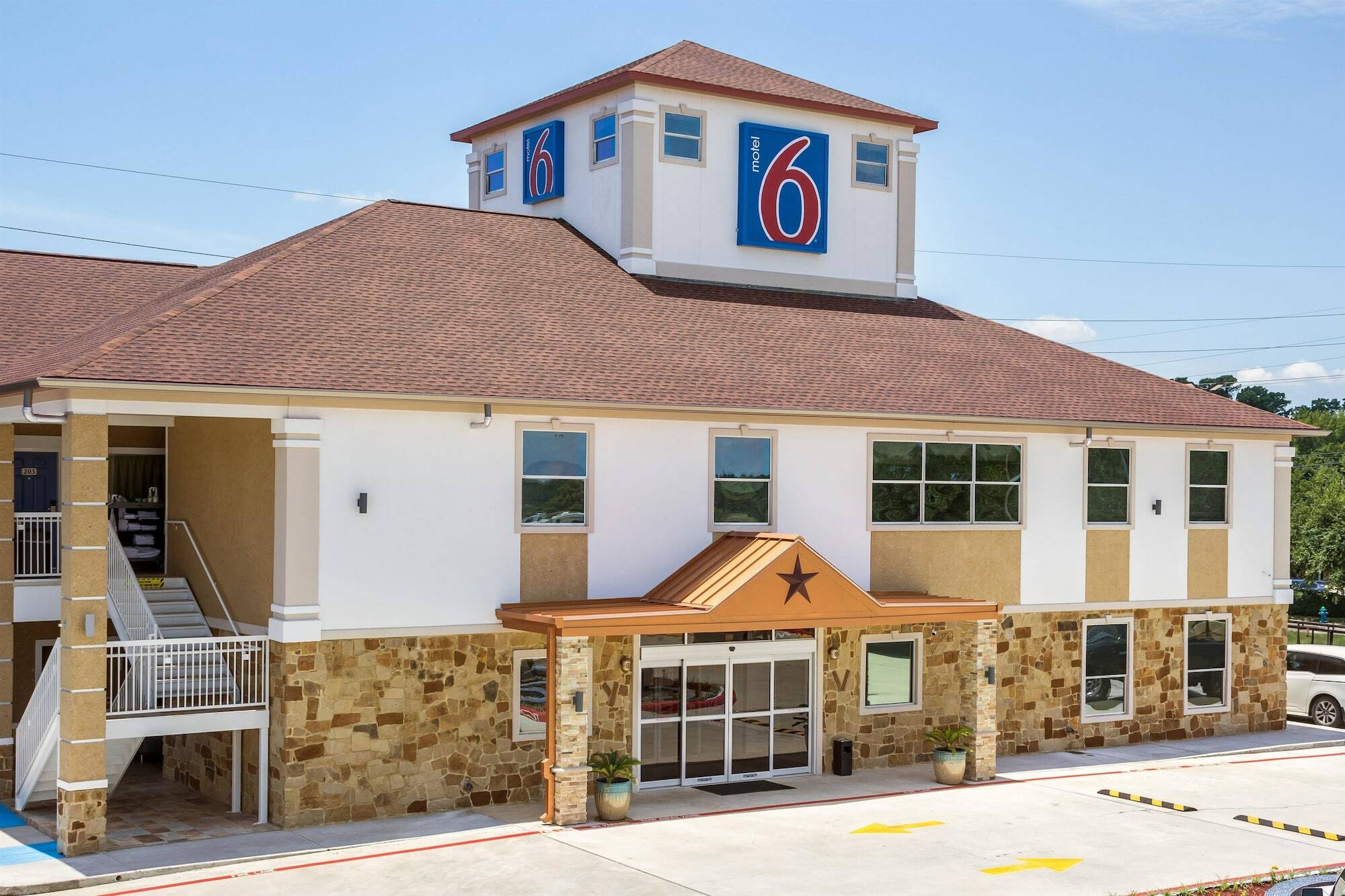 6-houston, Tx - North Hotel