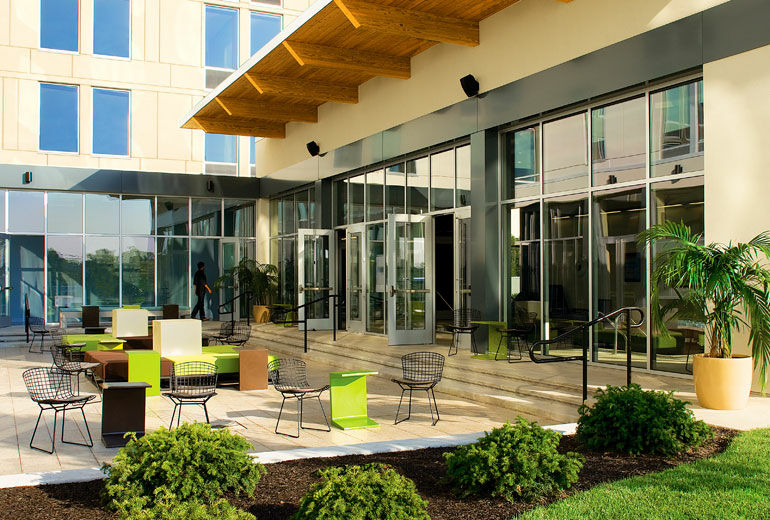 Aloft By The Galleria Hotel