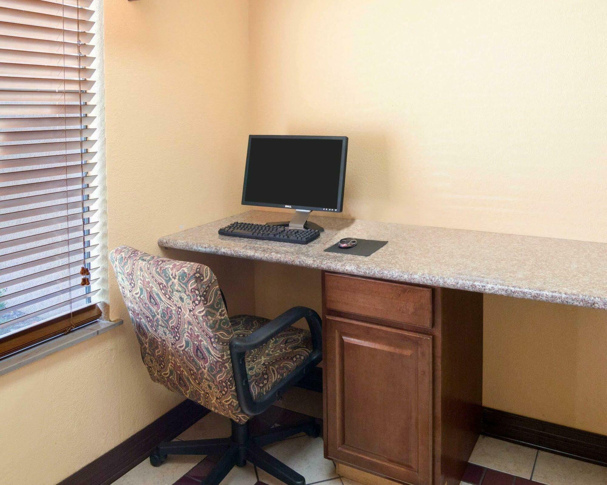 Hotel Springwood Iah - Beltway 8 Houston