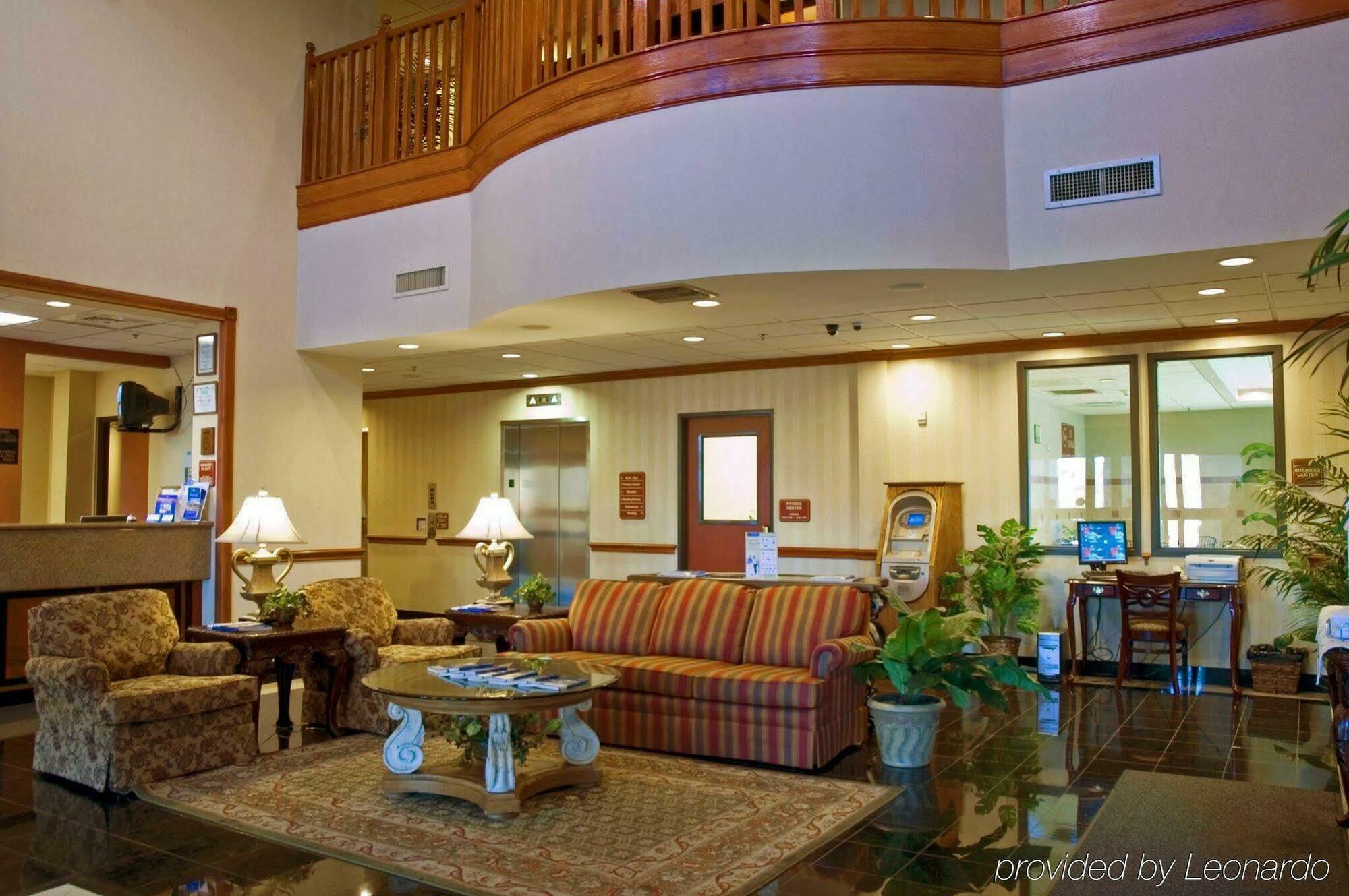Hotel Holiday Express & - Memorial Park Area By Ihg