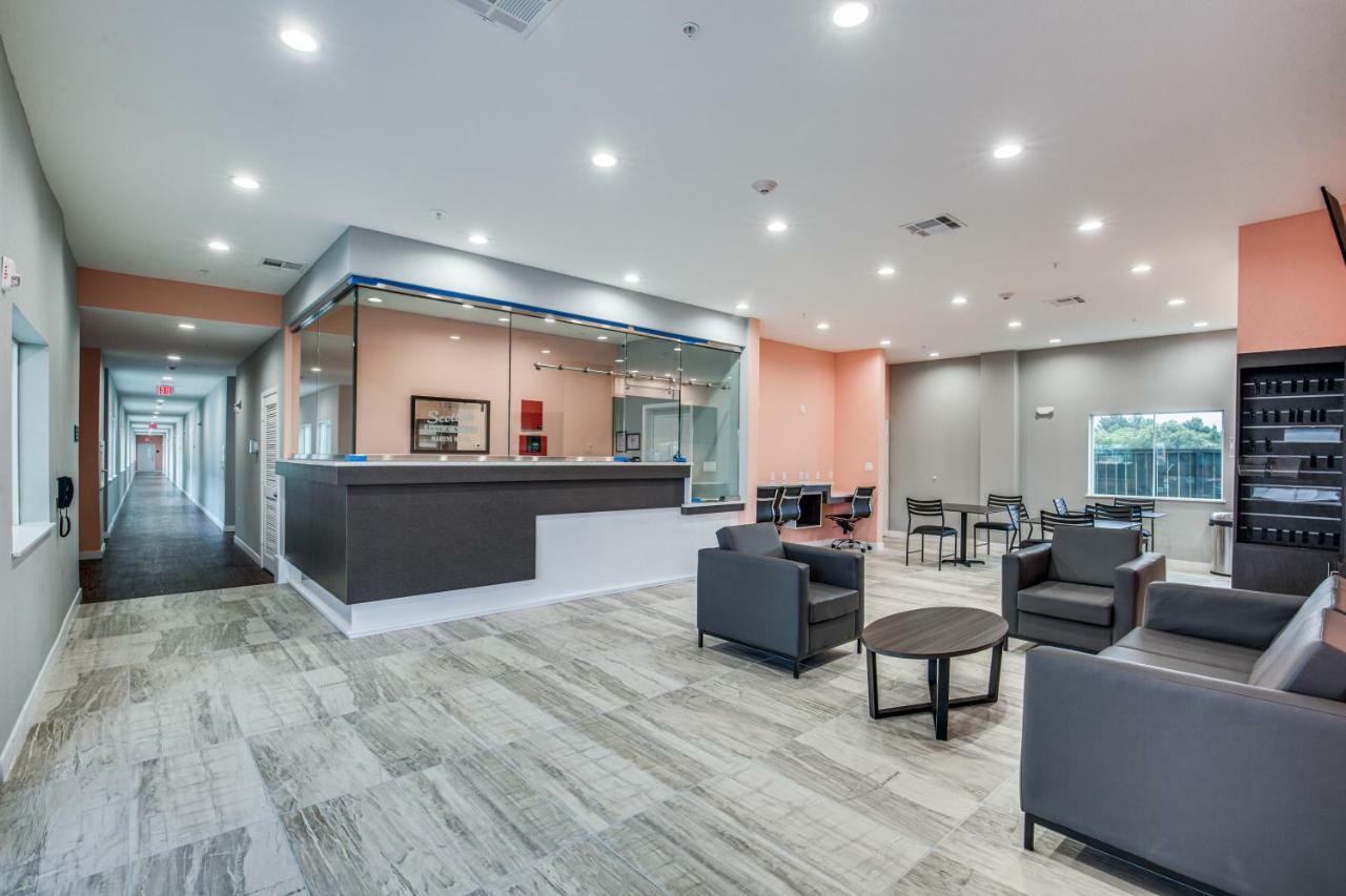 Scottish & Houston, Tx Hotel 4*