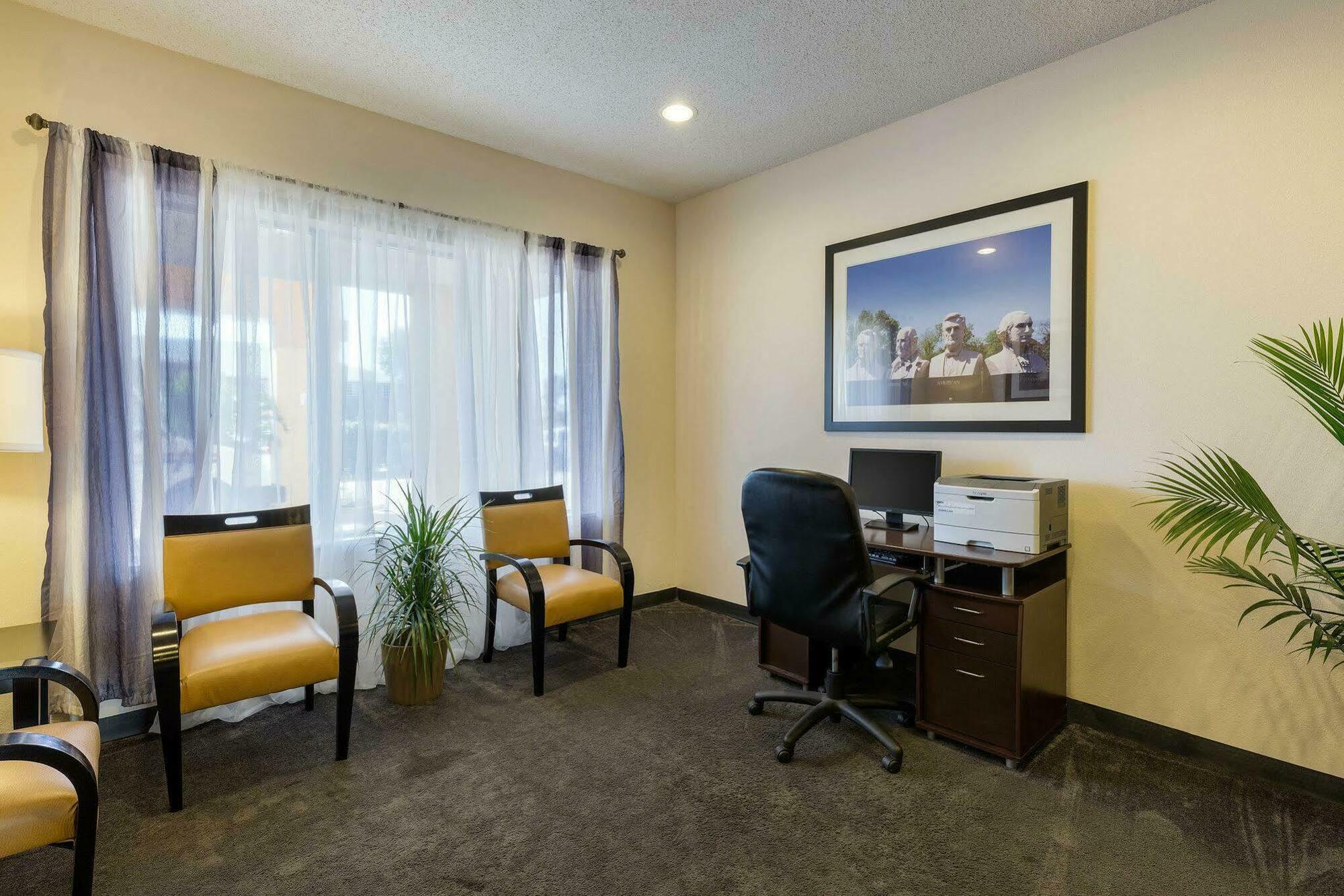 Hotel Quality & West Chase 2*