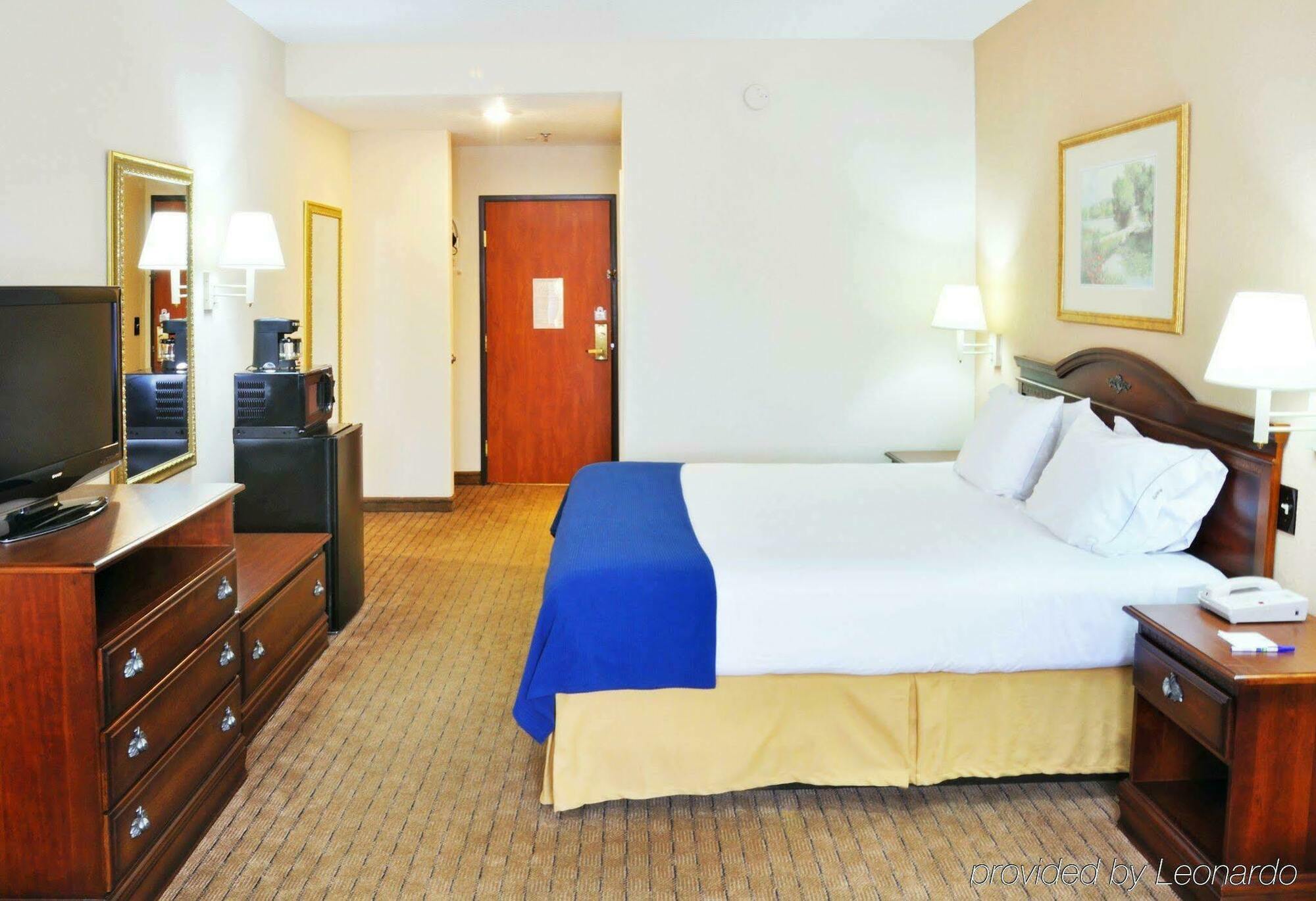 Hotel Country & By Radisson, Northwest, Tx 2*