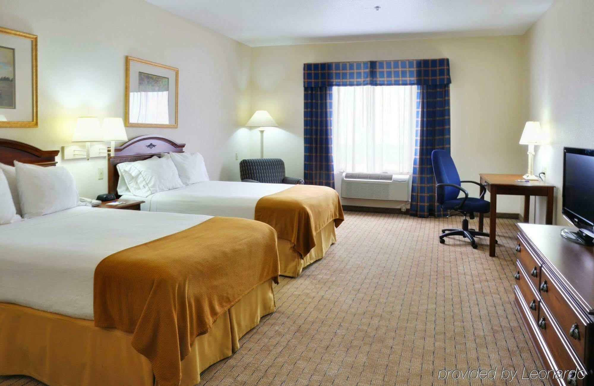 Country & By Radisson, Northwest, Tx Hotel 2*