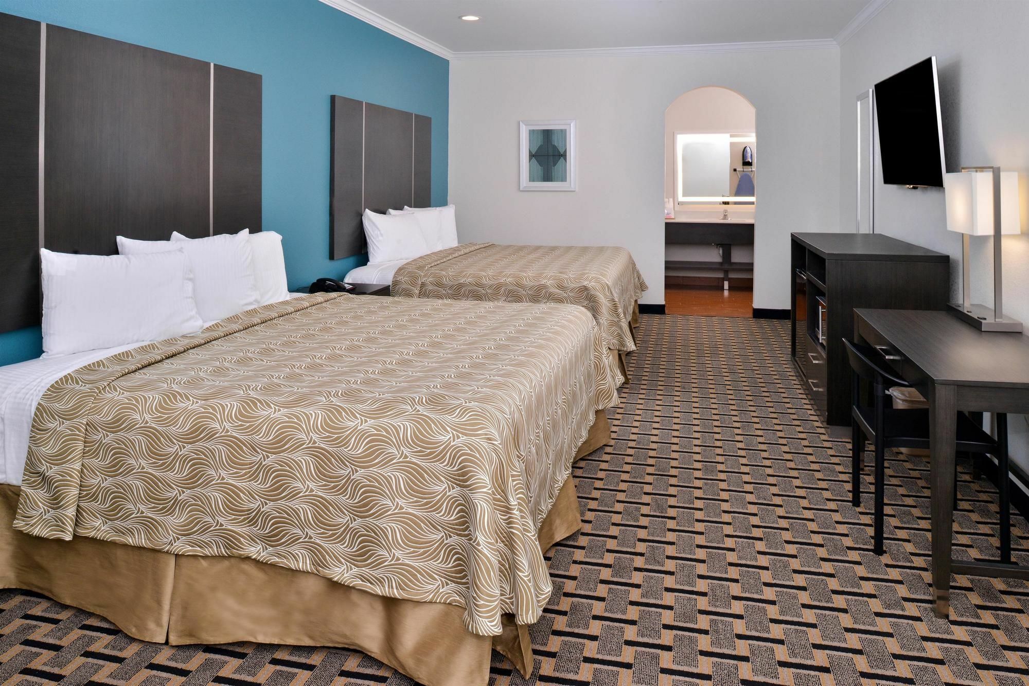 Regency Inn & Suites- Nw Houston Motel Houston